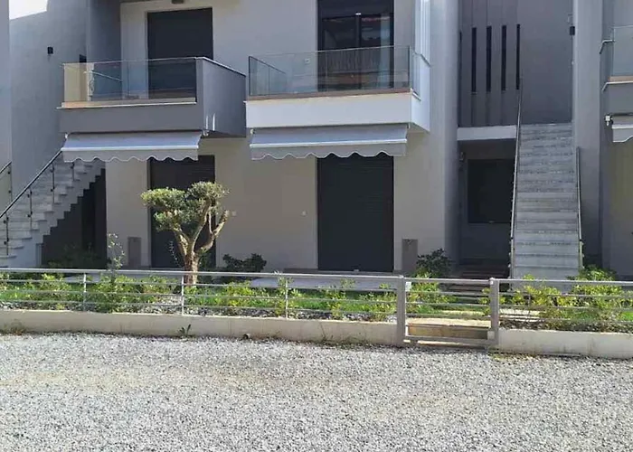 Ofriniou Heaven - 200m From The - Swimming Pool Access - Starlink Wifi Apartamento *